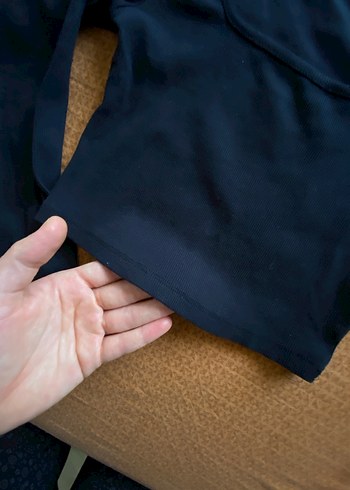 Siyah Uzun Kollu Kadın crop - Görsel 2