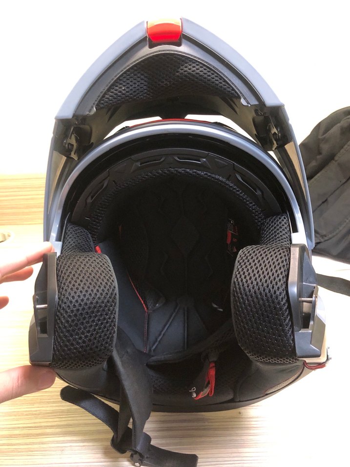 Sıfır yarı açılır kask - Görsel 4