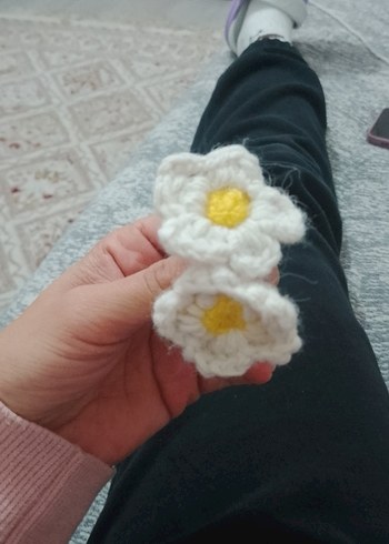 Kırmızı Nakışlı Çocuk Saç Tokası ve anahtarlık - Görsel 2