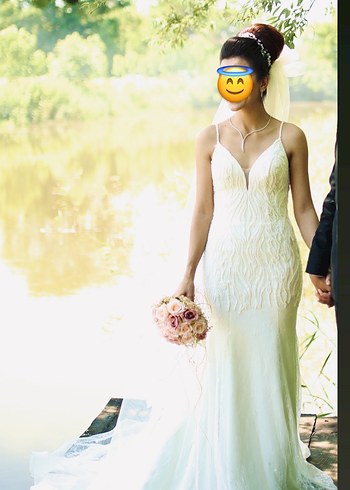 V Yaka Uzun Kuyruklu Beyaz Denizkızı Gelinlik - Görsel 2