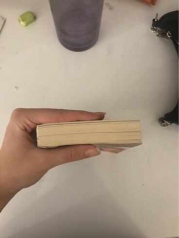 Beden Kimse gerçek değil cep kitap