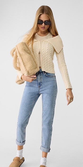 32 Beden mavi Renk Stradivarius mom slim jean
