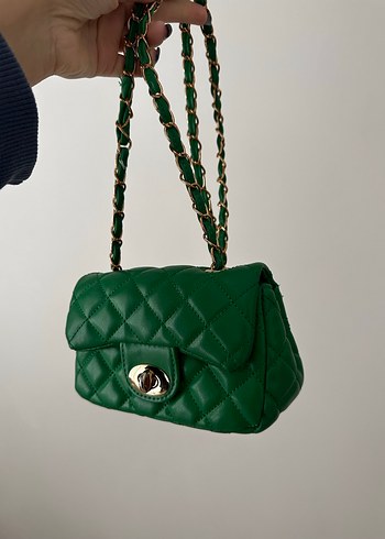 Zincir Detaylı Yeşil Deri Kadın Çanta - Görsel 4