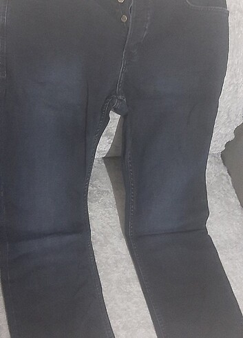 34 Beden 3 adet kot pantolon