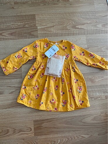 Lc Waikiki 3-4yaş Elbise çoraplı