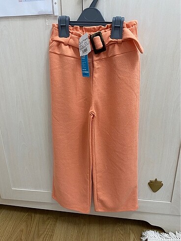 5 Yaş Beden Lc Waikiki 4-5yaş pantolon