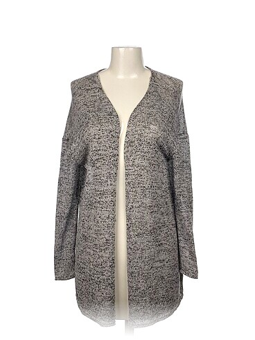 H&M Hırka %70 İndirimli.