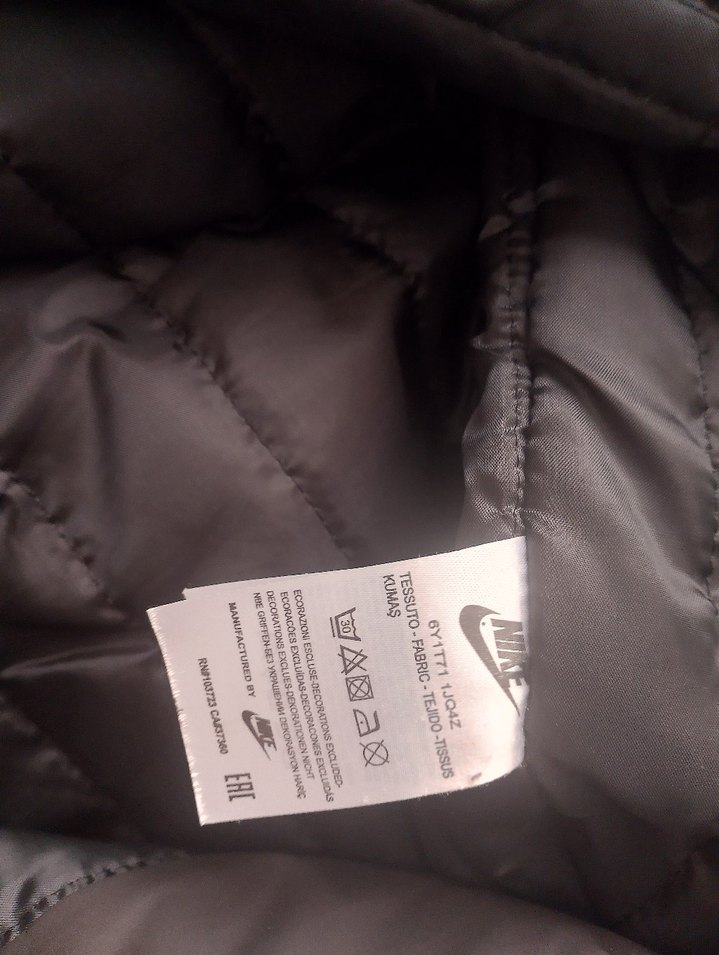 Nike Siyah Baskılı Fermuarlı Erkek Yağmurluk ,ince mont L - Görsel 4