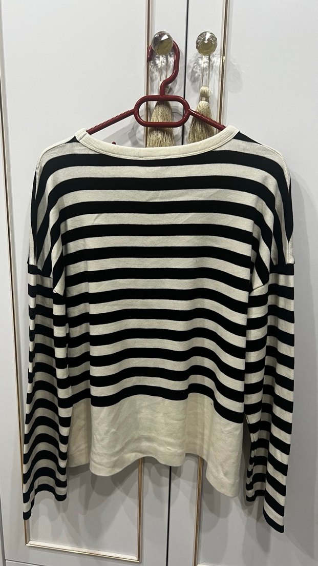 Massimo dutti marka Kadın Siyah krem Çizgili Pamuklu Triko Kazak - Görsel 4