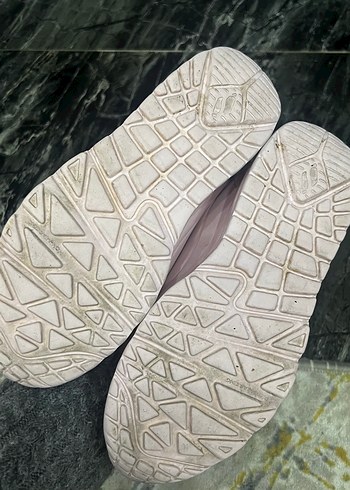 Skechers x James Goldcrown: Uno Lite - Spread the Love - Görsel 5