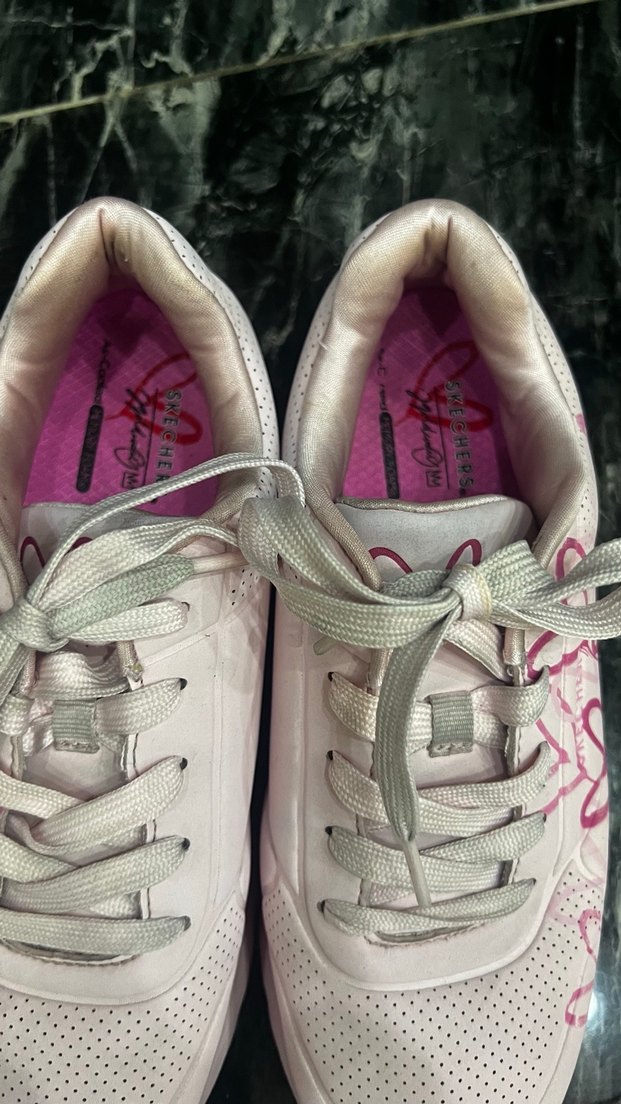 Skechers x James Goldcrown: Uno Lite - Spread the Love - Görsel 4