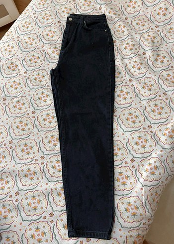 Kadın Siyah Rahat Kesim Midi Denim Pantolon - Görsel 4