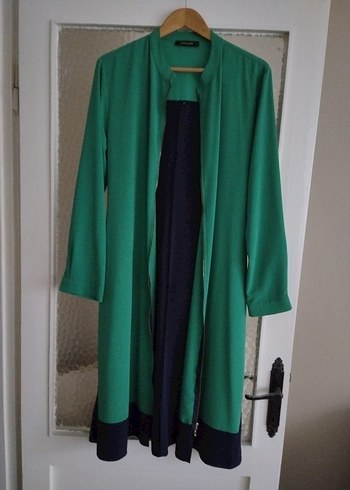 Fermuarlı Yeşil Uzun tesettür tunik - Görsel 3