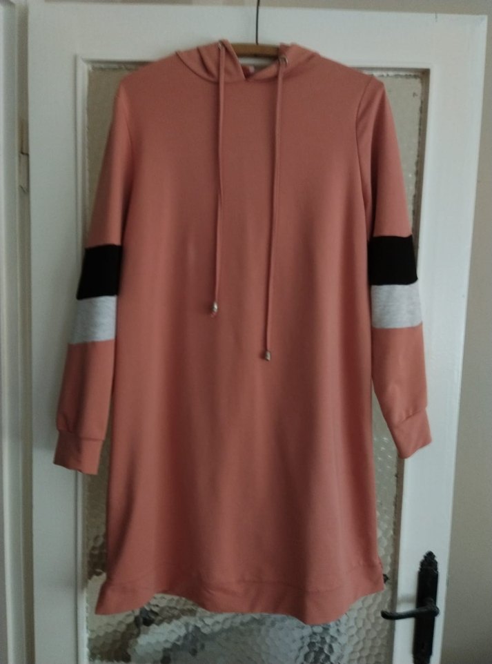 Pembe Kapüşonlu Uzun tesettür Salaş Tunik - Görsel 3