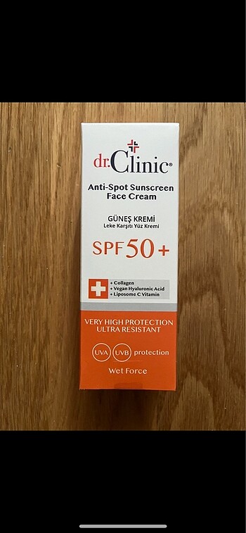 Dr Clinic leke karşıtı parabensiz yüz güneş kremi spf 50+