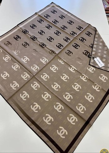 Chanel Kadın Kahverengi çift taraflı şal eşarp