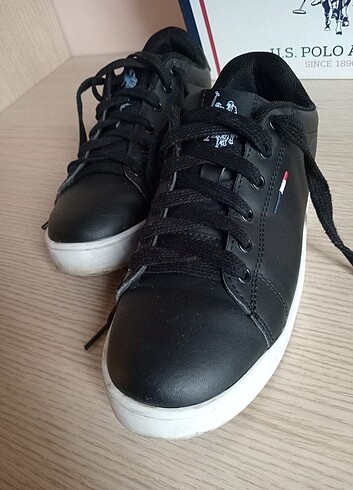 38 Beden siyah Renk Spor Ayakkabı 