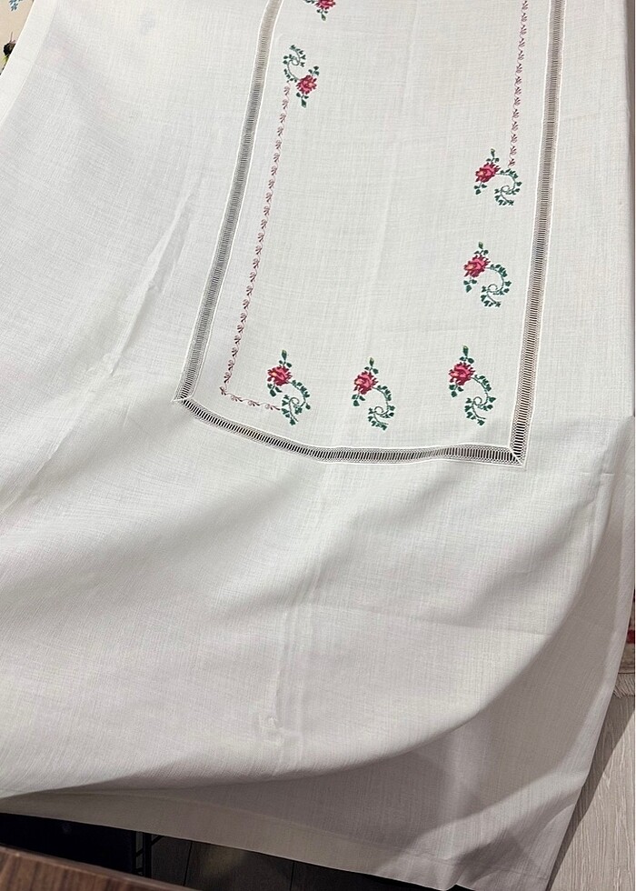 Masa örtüsü - Görsel 2