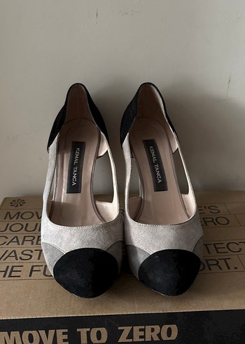 Gri Süet Tokalı Yüksek Topuklu Stiletto - Görsel 2