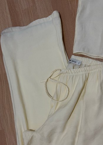 36 Beden beyaz Renk Sarı Keten Mini Gömlek Ve Pantalon