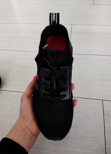 Adidas Spor Ayakkabı