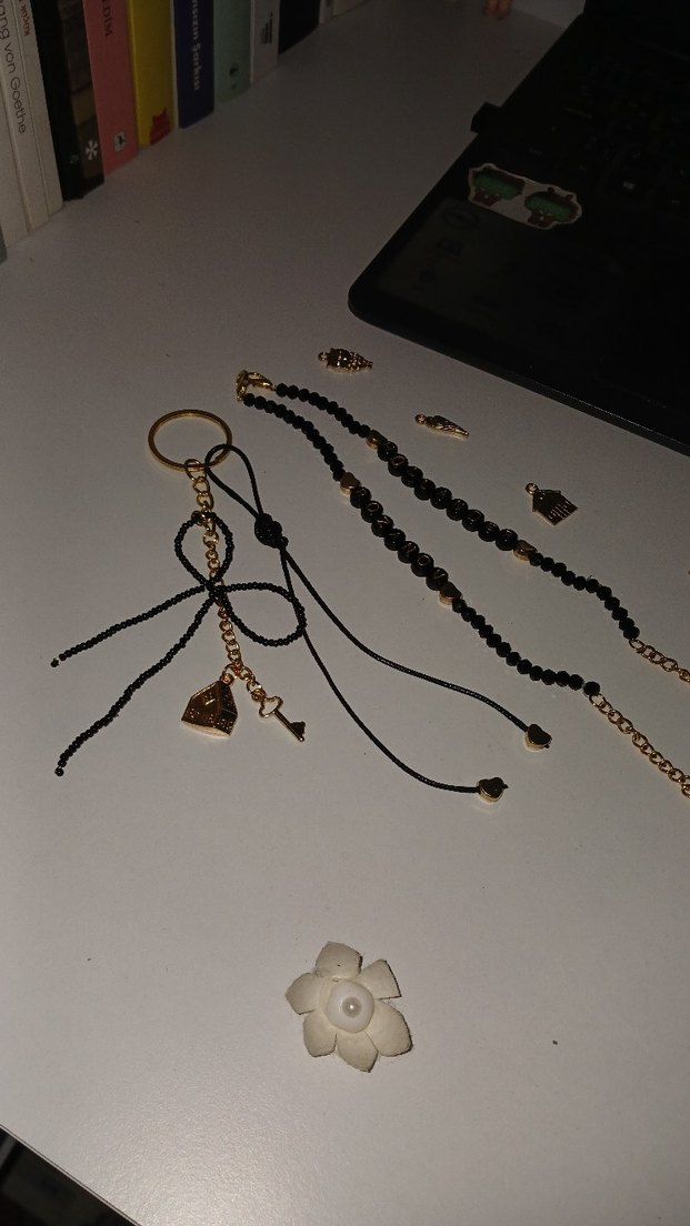 heated rivalry bileklik ve anahtarlık - Görsel 3