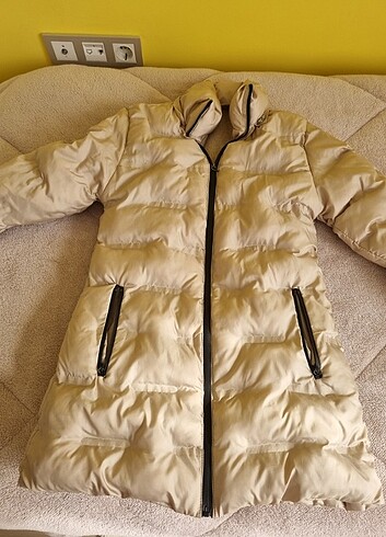11-12 Yaş Beden camel Renk Kiz cocuk sisme mont