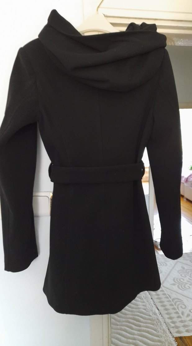 Kemerli Siyah Kadın Kaban - Görsel 2