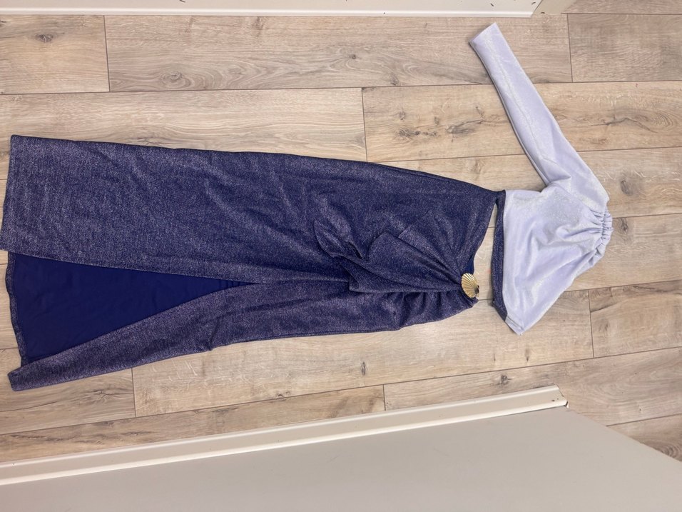 Beyaz ve Lacivert Drapeli Uzun Abiye Elbise Raisa Vanessa - Görsel 2