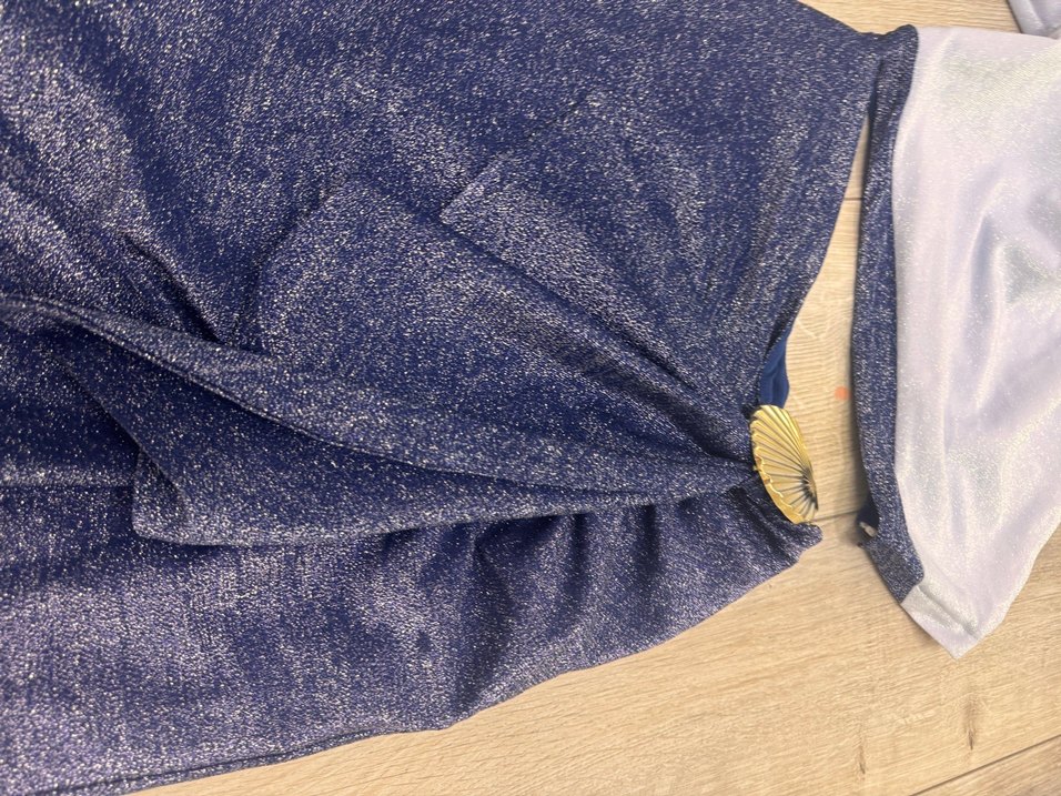 Beyaz ve Lacivert Drapeli Uzun Abiye Elbise Raisa Vanessa - Görsel 4