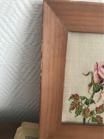 American Vintage Ahşap çerçeveli kaneviçe tablo