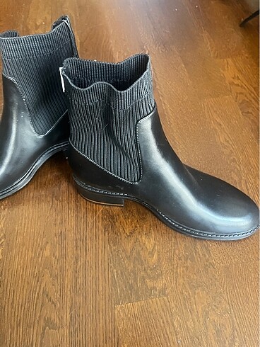 Zara Zara bot