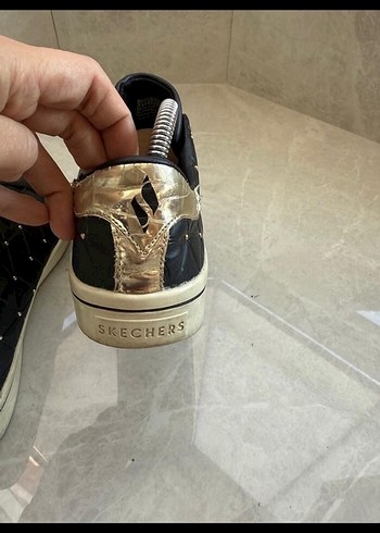 37,5 Beden siyah Renk Skechers ayakkabı