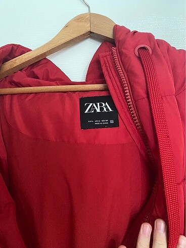 l Beden kırmızı Renk Zara mont