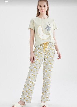 Defacto yıldızlı pijama takımı