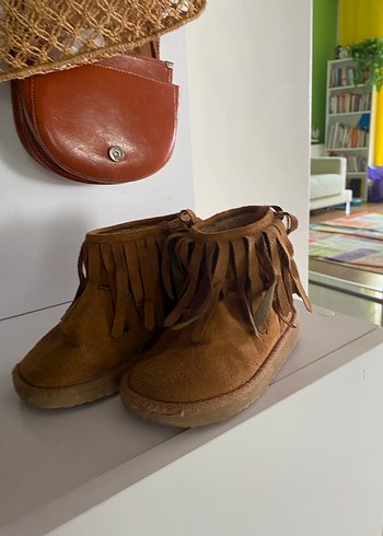 H&M Kız Çocuk Püsküllü Süet Bot