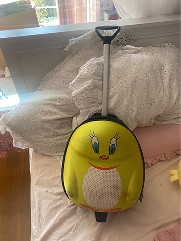  Çek çekli anaokul çantası twety