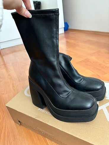 36 Beden Bershka Platform Topuk Streç Bot