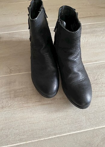 Clarks Deri Hakiki