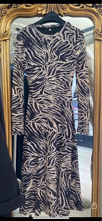 34 Beden Zebra Desen Elbise