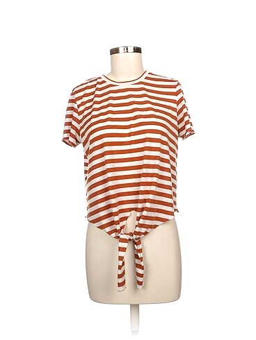 Koton T-shirt %70 İndirimli.