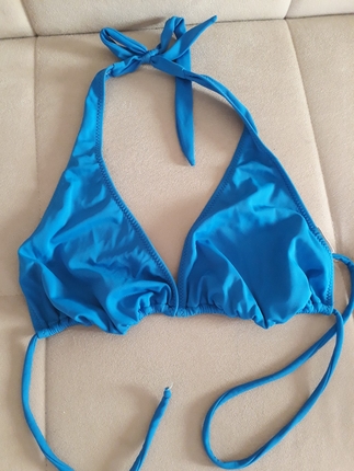 bikini ustuu