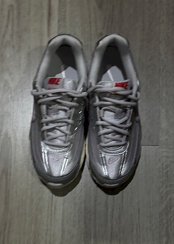 Nike Gri Kadın Spor Ayakkabı