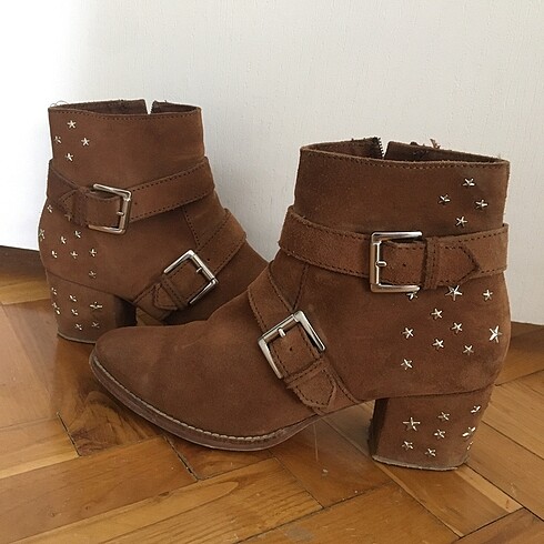BERSHKA TOPUKLU BOT