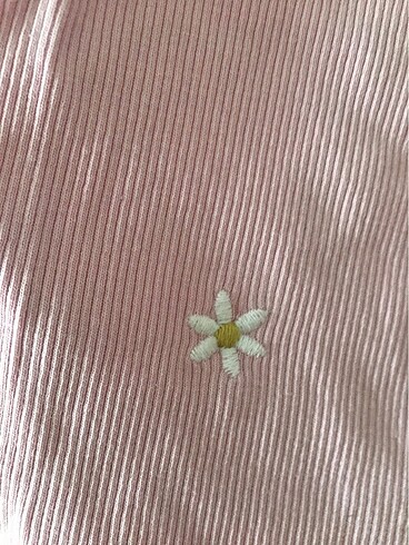 m Beden Çiçek işlemeli crop