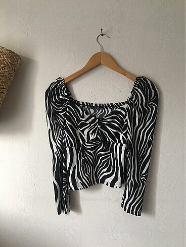 Zebra crop