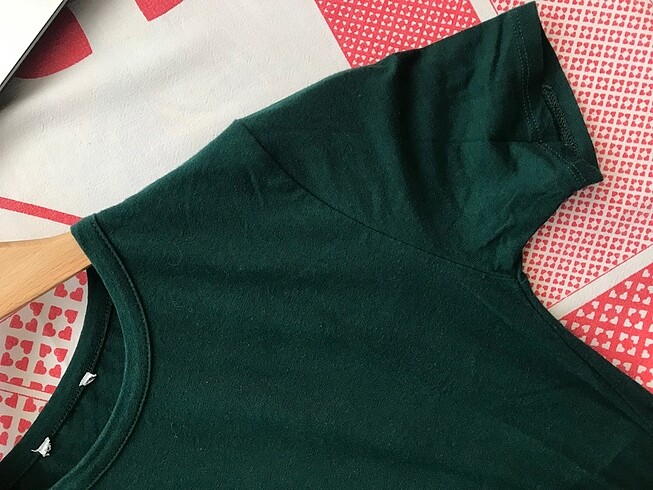 H&M Yeşil kısa kollu çıtçıtlı bodysuit