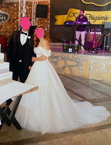 Akay Gelinlik