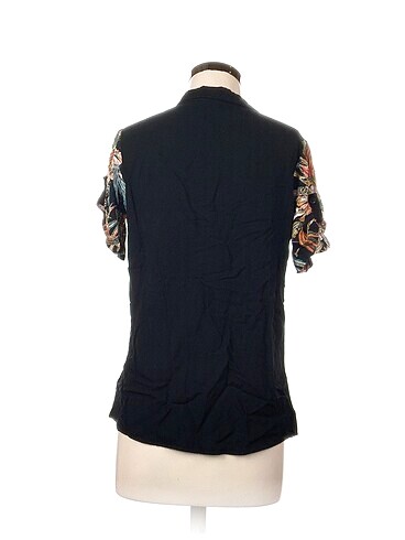 xl Beden Vintage Love Gömlek %70 İndirimli.