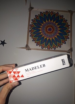 madeleb